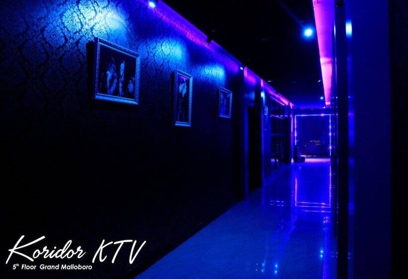 리조트 Grand Malioboro