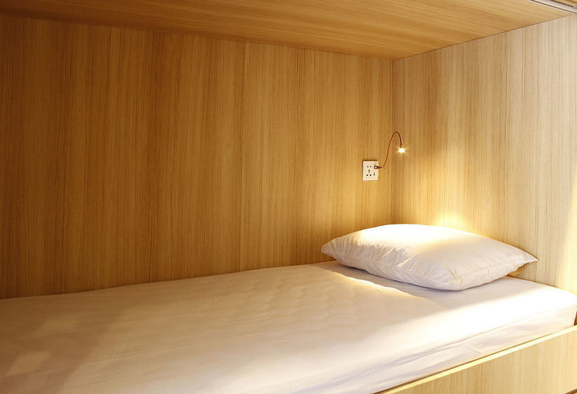 Teduh Hostel Kota Tua