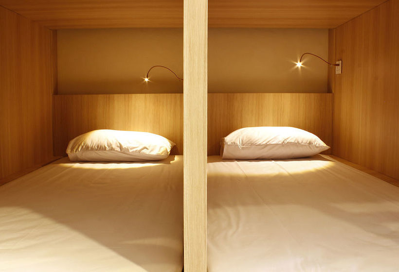 Teduh Hostel Kota Tua