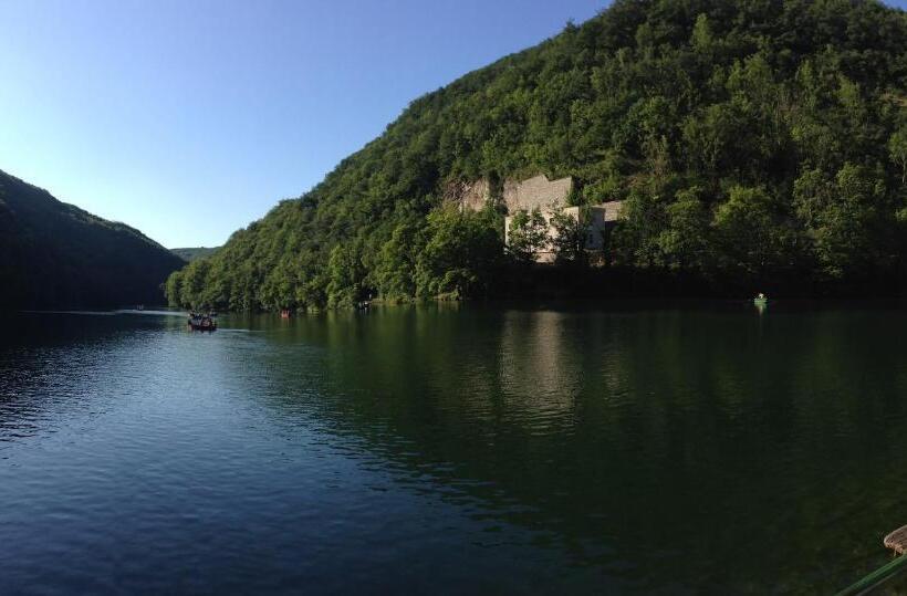 Tókert Szálloda és étterem