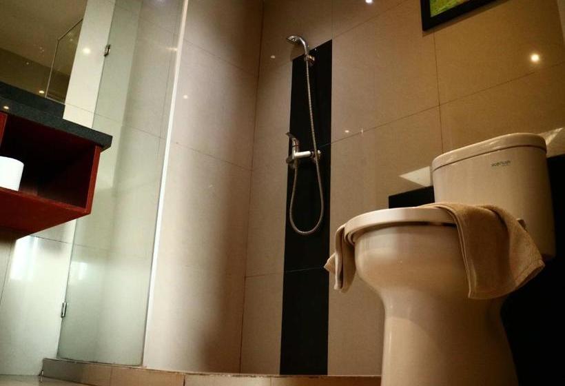 Watu Dodol Hotel & Restaurant