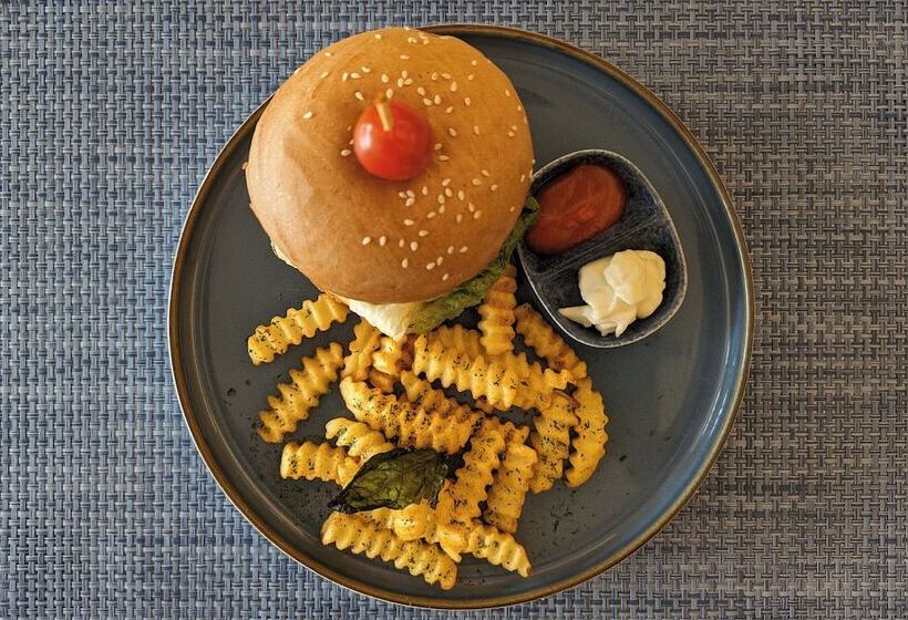 호텔 Fairfield By Marriott Jakarta Soekarno-hatta Airport