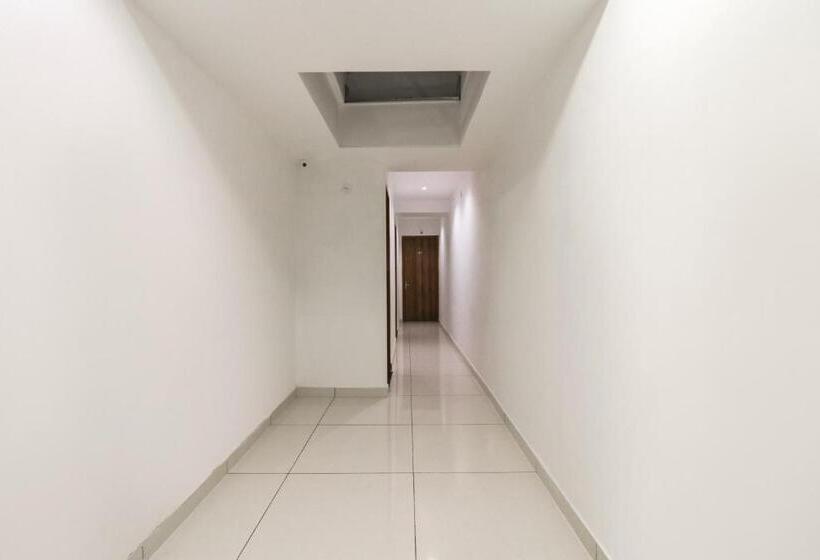 בית מלון כפרי O Skycity