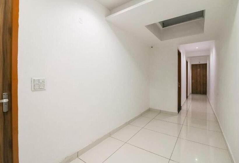 בית מלון כפרי O Skycity