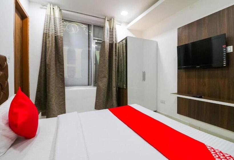 בית מלון כפרי O Skycity