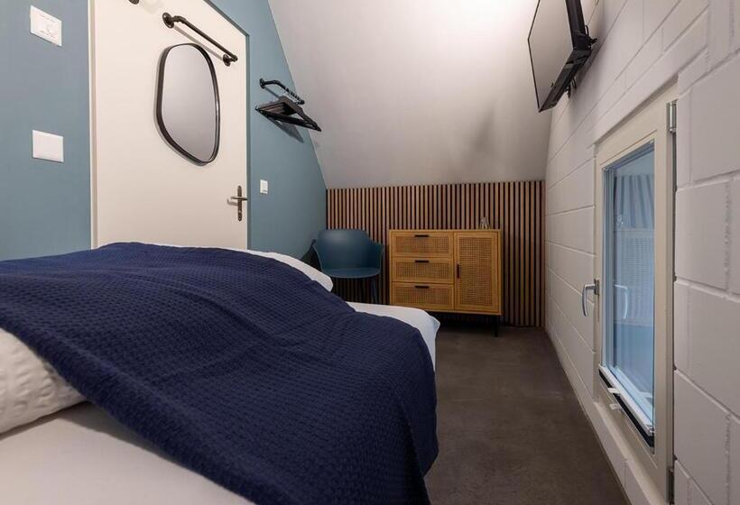 호스텔 Ambrosia Hüsli