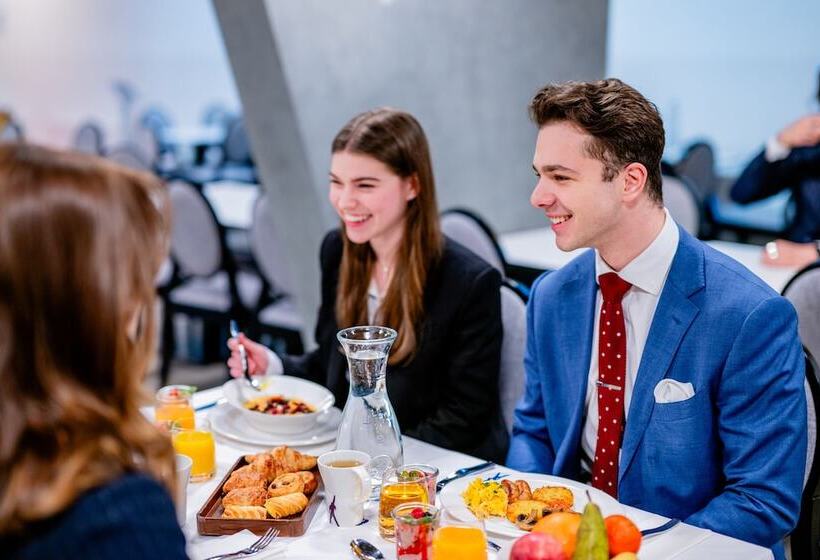 فندق The Freddie Mercury