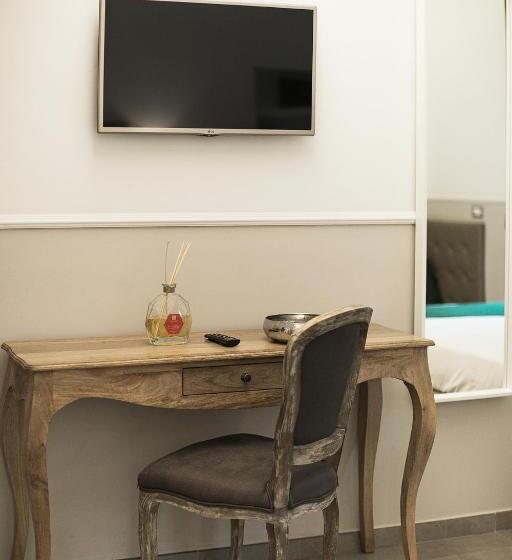 בית מלון כפרי Vaticano Luxury Guest House