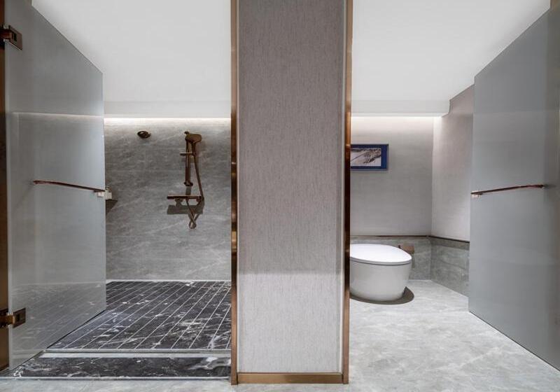 Lanou Hotel Lhasa Municipal Government Tibet University