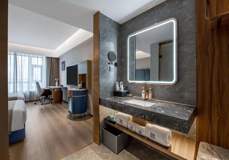 Lanou Hotel Lhasa Municipal Government Tibet University