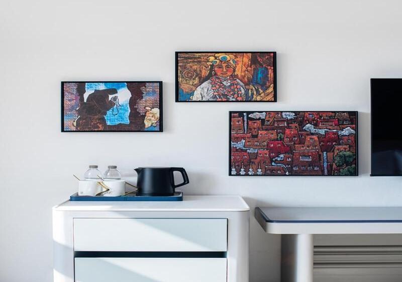 Lanou Hotel Lhasa Municipal Government Tibet University