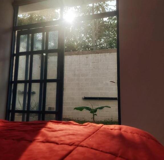 پانسیون Casa De Viole