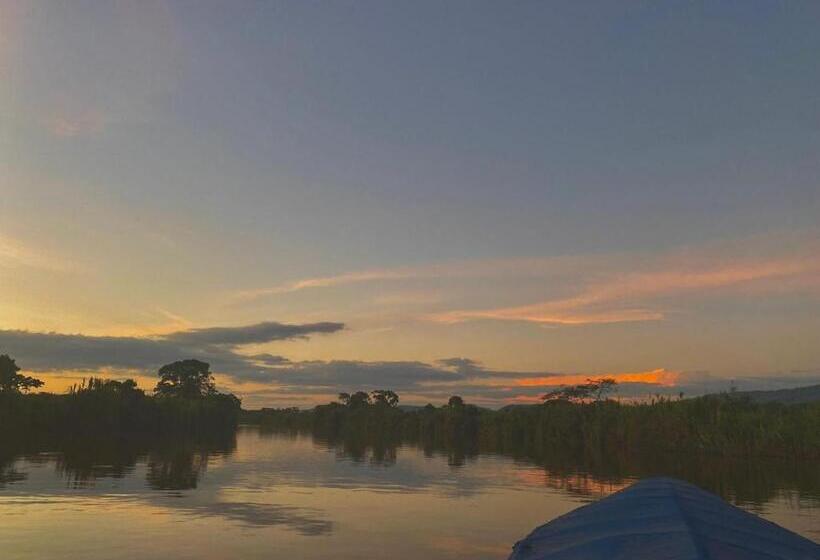 پانسیون Casa De Viole