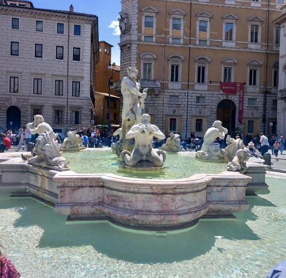 פנסיון Navona 68