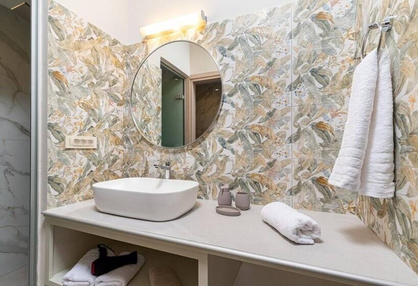 Achatis Apartments With Sea View