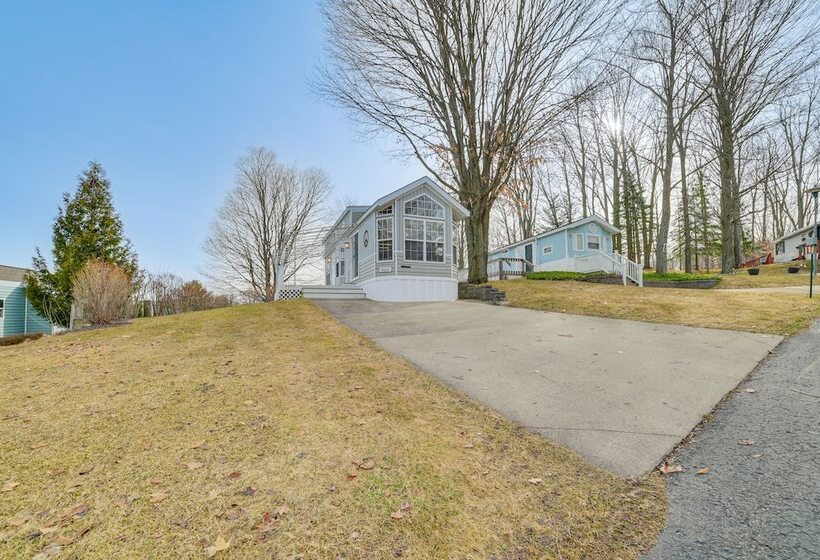 Alanson Home W/ Grill: 23 Mi To Mackinaw Island