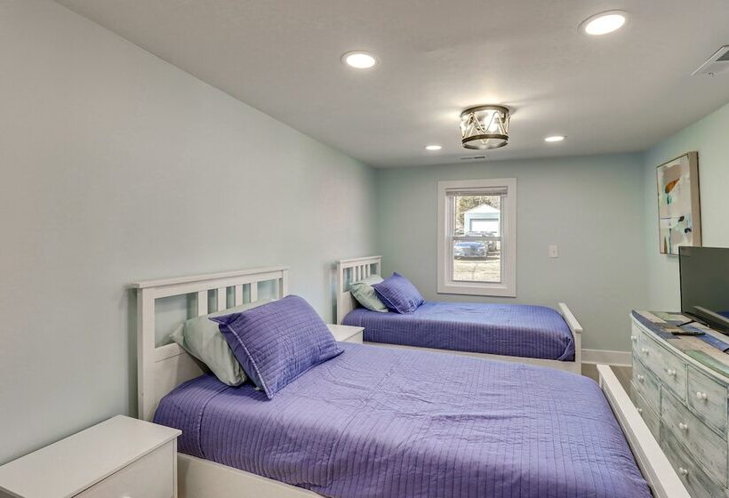 Bayfront Maryland Retreat W/ Deck, Near Beaches!