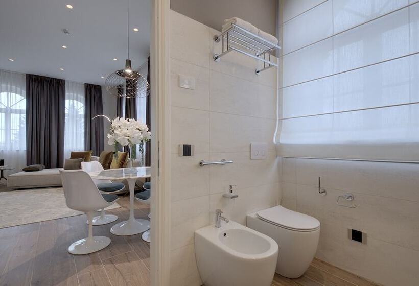 تختخواب و صبحانه Il Codirosso – Il Castello Che Non C’era