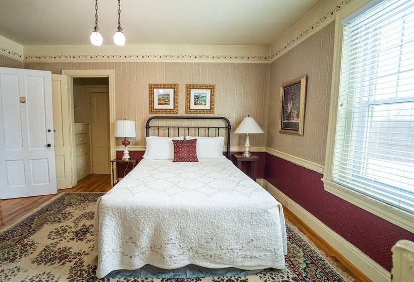 ベッドアンドブレックファースト Kane Manor Inn