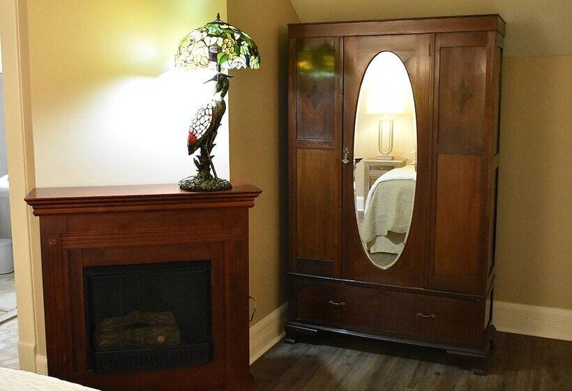 Bed and Breakfast The Trott House Inn