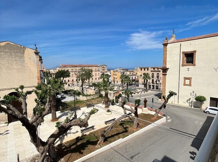 ベッドアンドブレックファースト Zangara Flat