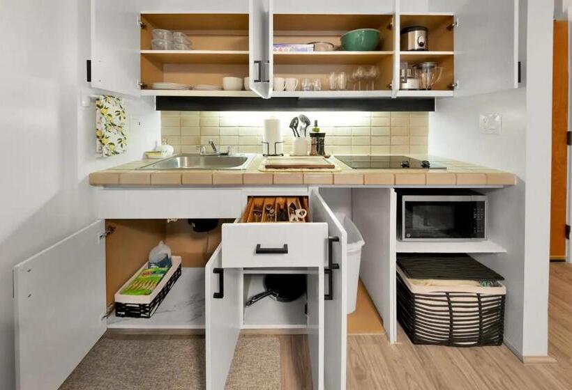 Bishop Suites At Executive Centre