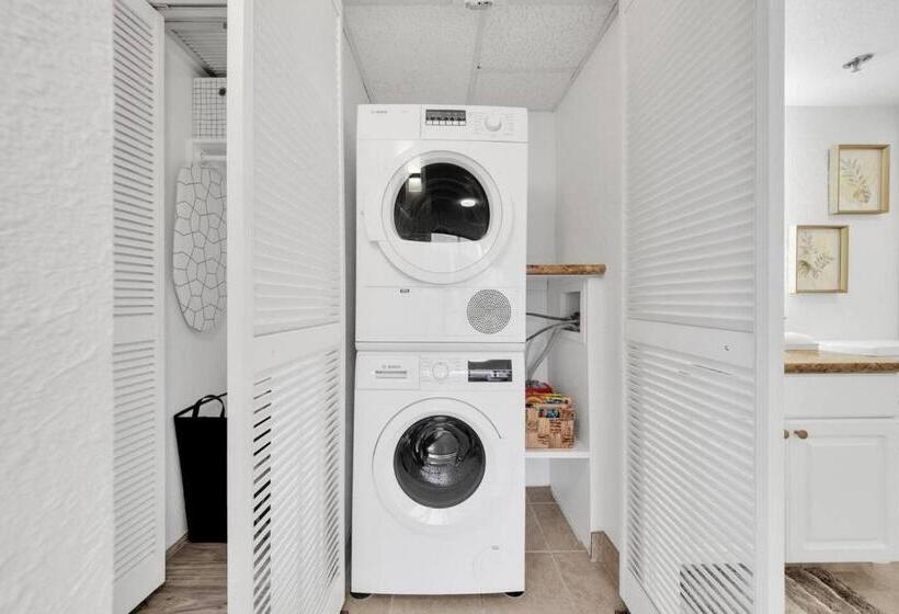 Bishop Suites At Executive Centre