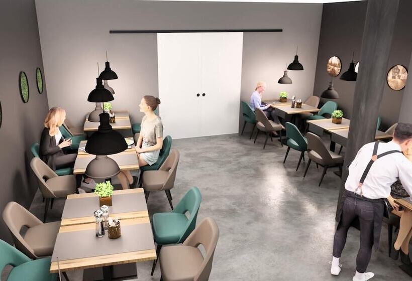 Central Hotel & Lounge Adult Only