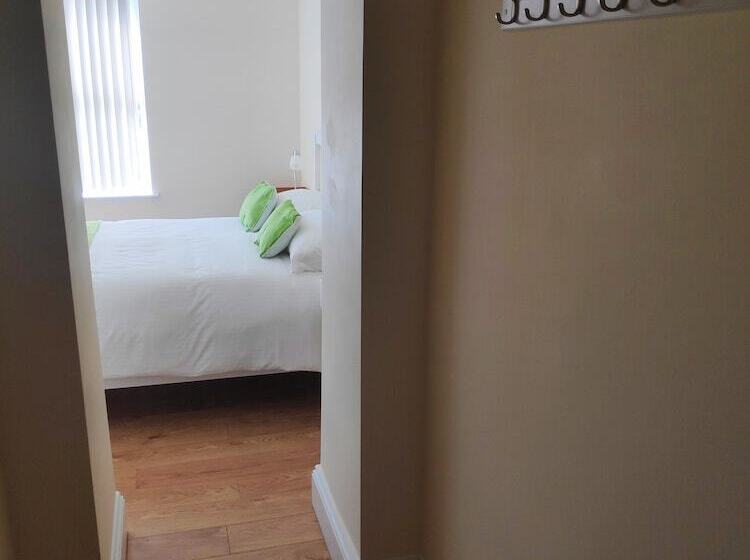 Chandlers Lodge B&b