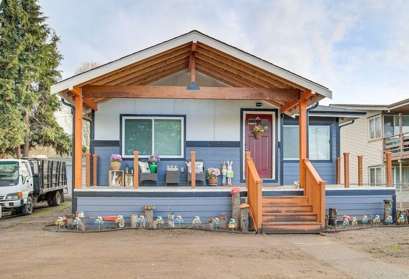 Charming Auburn Home: 15 Mi To Downtown Tacoma!