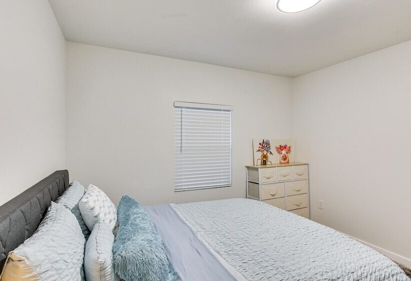 Charming Auburn Home: 15 Mi To Downtown Tacoma!