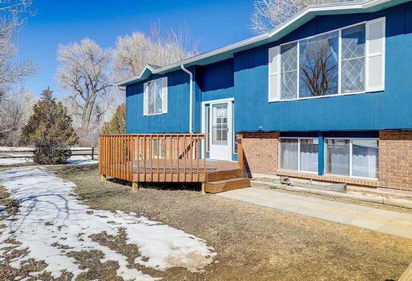 Charming Elk Mountain Home: Hunt, Hike & Fish!