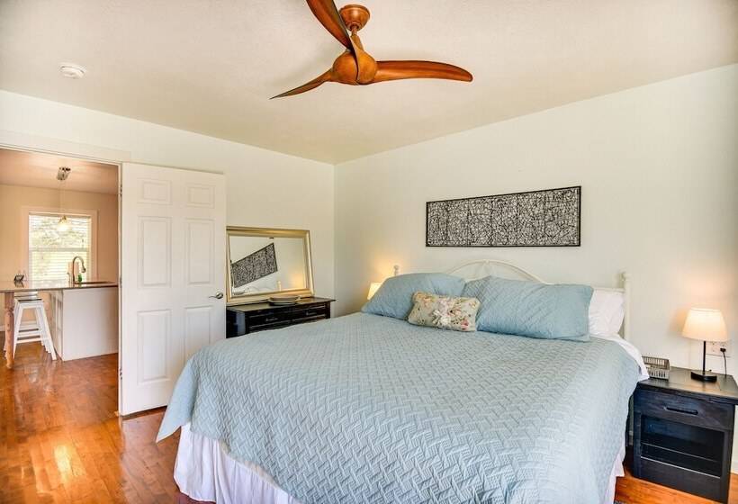 Charming Frisco Cottage < 2 Mi To Beaches!
