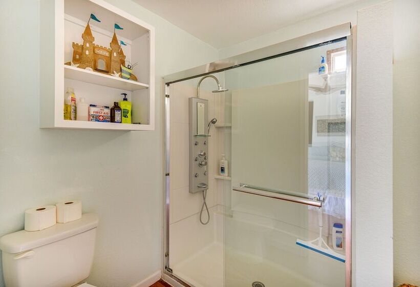 Charming Frisco Cottage < 2 Mi To Beaches!