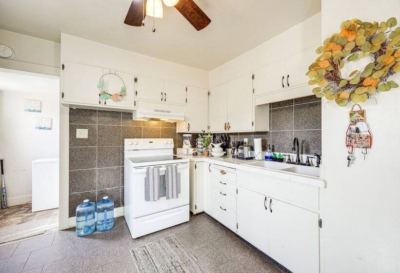 Cozy East Helena House W/ Deck + Private Yard!