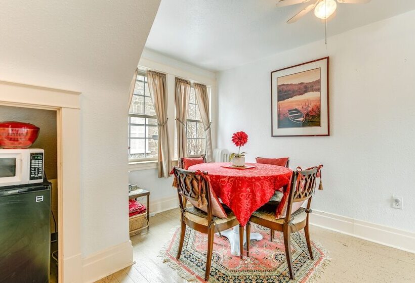 Cozy Niagara Falls Cottage W/ Gas Grill + Patio!