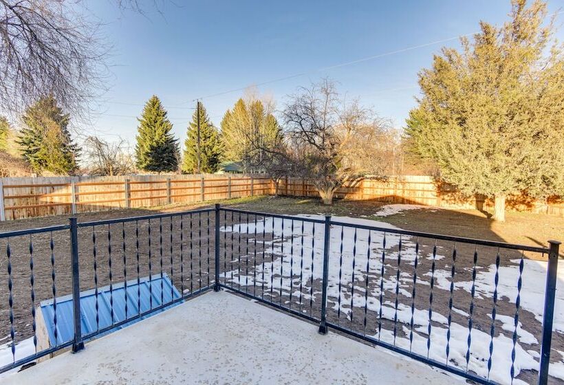 Cozy & Pet Friendly Rexburg Home W/ Fenced Yard!