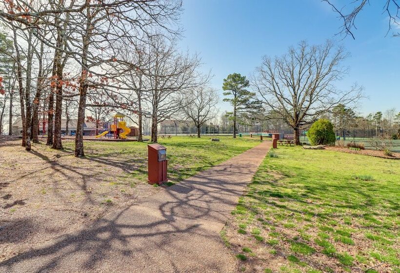 Charming Fairfield Bay Home On Golf Course