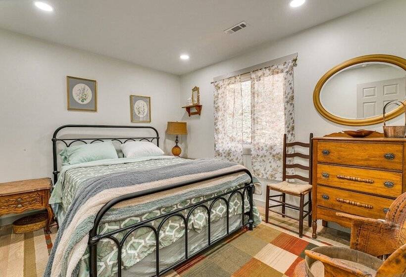 North Carolina Coupes Retreat W/ Deck & Grill!