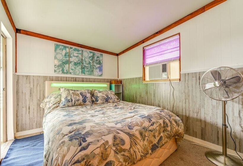 Eclectic Tarpon Springs Home: Bayou Across Street!