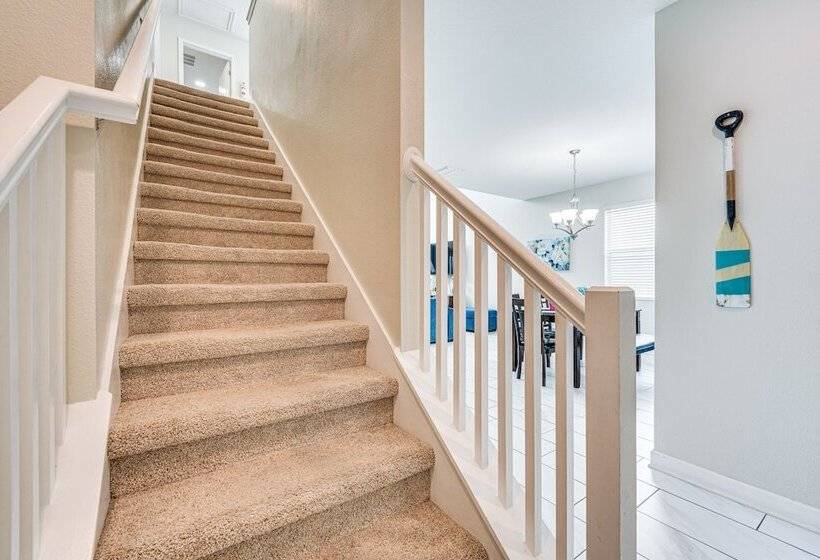 Family Home W/ Game Room: 12 Mi To Disney!