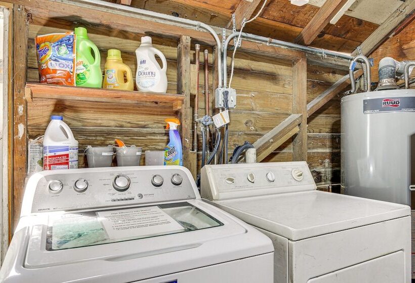 Fort Lauderdale Oasis W/ Pool ~ 2 Mi To Beach!