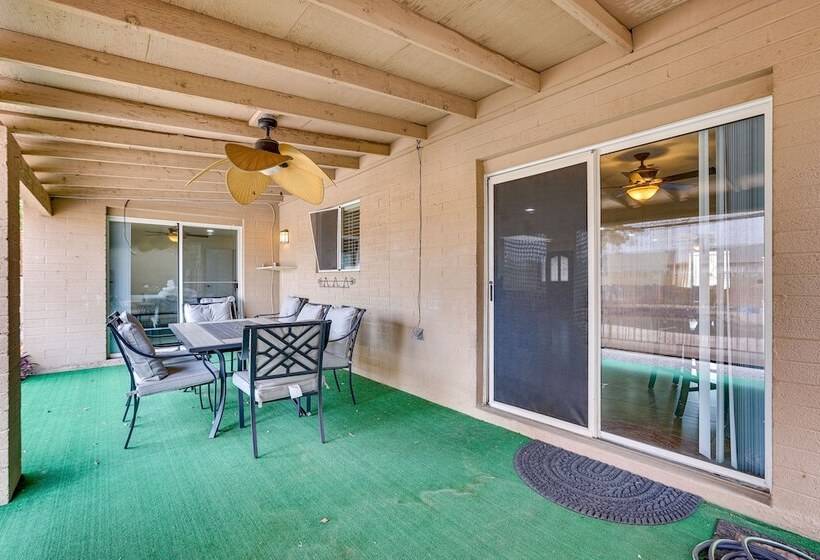 Glendale Retreat W/ Private Pool, Patio & Grill!