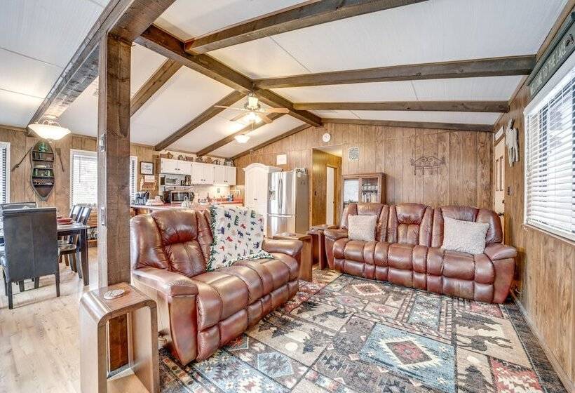 2 Fire Pits & Covered Deck: Cabin In Happy Jack!