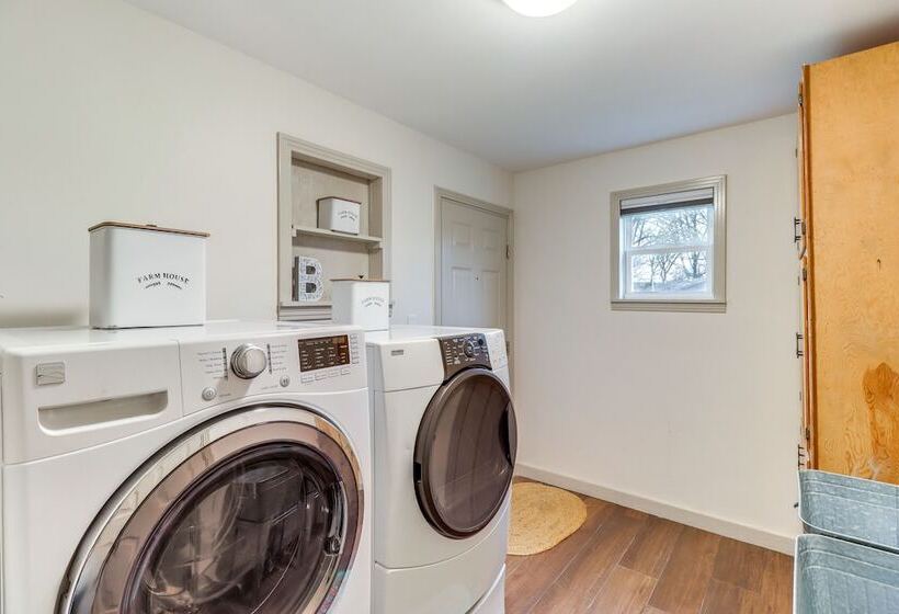 Historic Greers Ferry Home < 2 Mi To Shiloh Marina