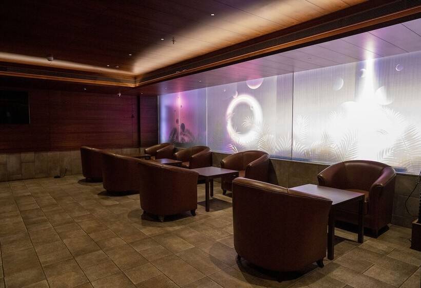 ホテル Ananth The Grand