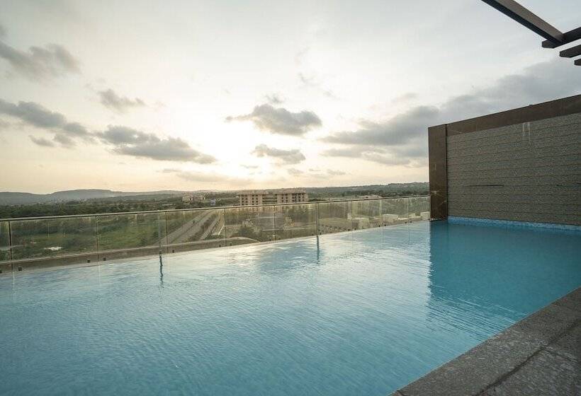 ホテル Ananth The Grand