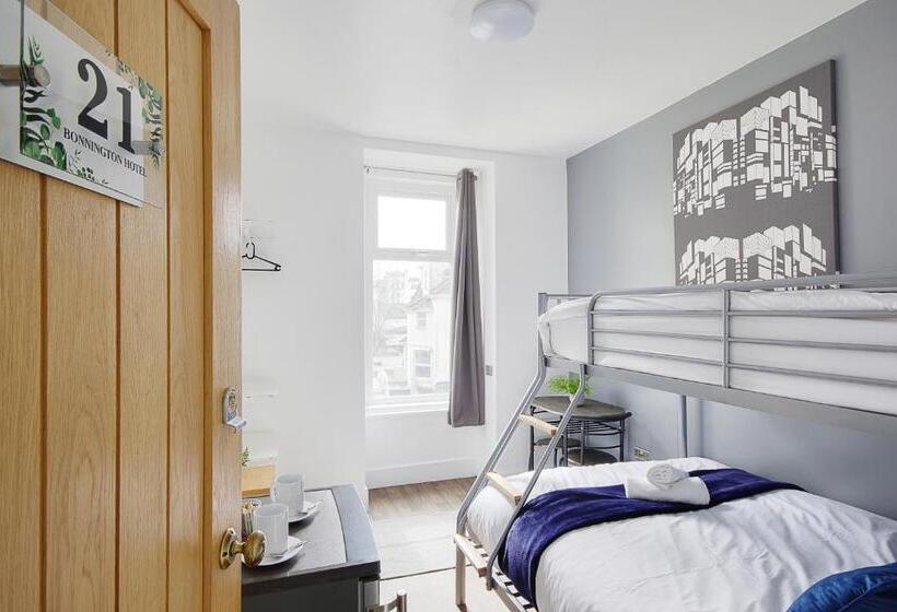 فندق Azure Beach