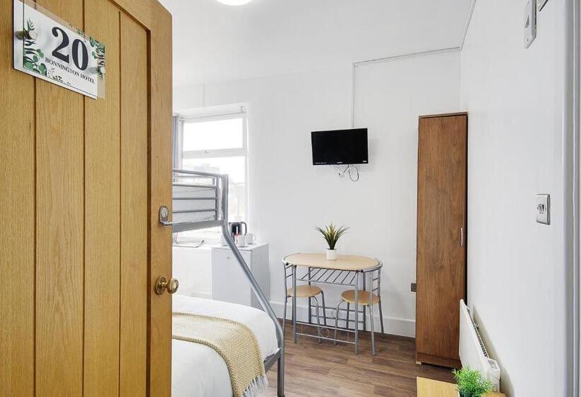 فندق Azure Beach