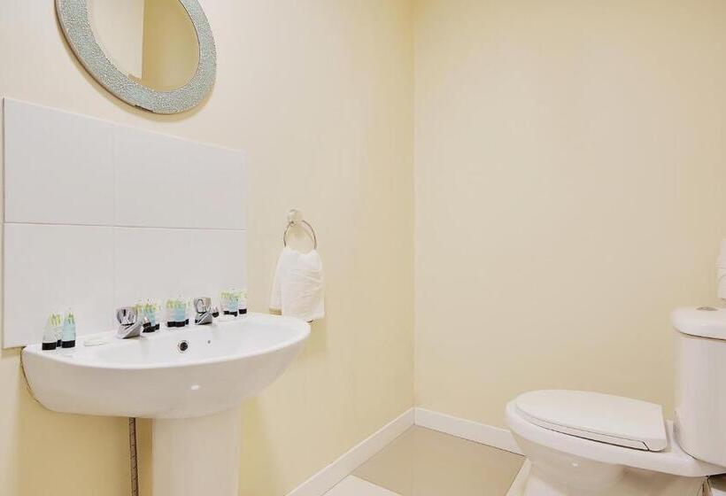 فندق Azure Beach